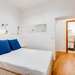 Lovely And Modern Nest Near The Colosseum Appartement